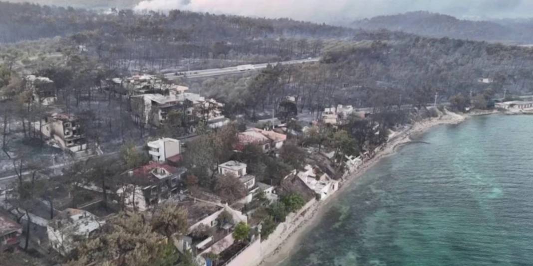 Güzelyalı'da yangının izleri: Bazı villalar tamamen yandı 2